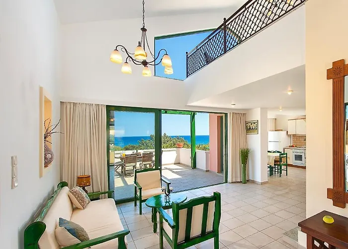 Villa Beachfront Seashell Superior