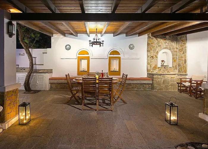 Beachfront Seashell Superior Gennadi