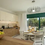 Villa Beachfront Seashell Superior *
