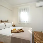Beachfront Seashell Superior Villa