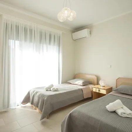 Villa Beachfront Seashell Superior Gennadi