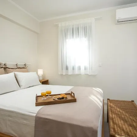 Beachfront Seashell Superior Вилла