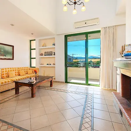 Beachfront Seashell Superior Villa Gennadi