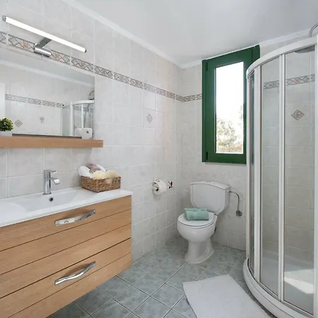 Вилла Beachfront Seashell Superior