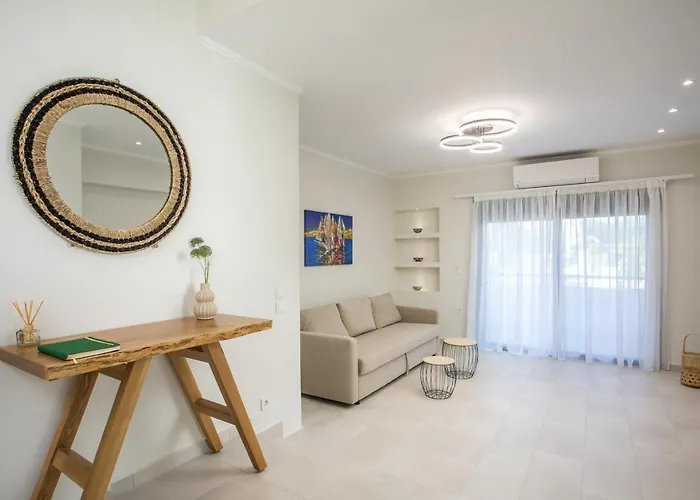 Beachfront Seashell Superior