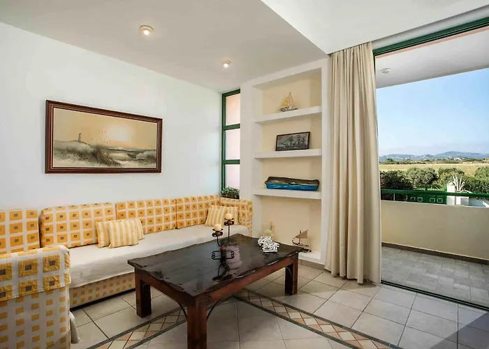 Beachfront Seashell Superior